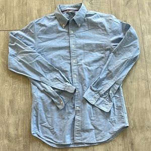 Uniqlo slim fit Oxford shirt. Light blue size Small
